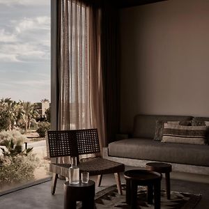 Premium Twin Terrace